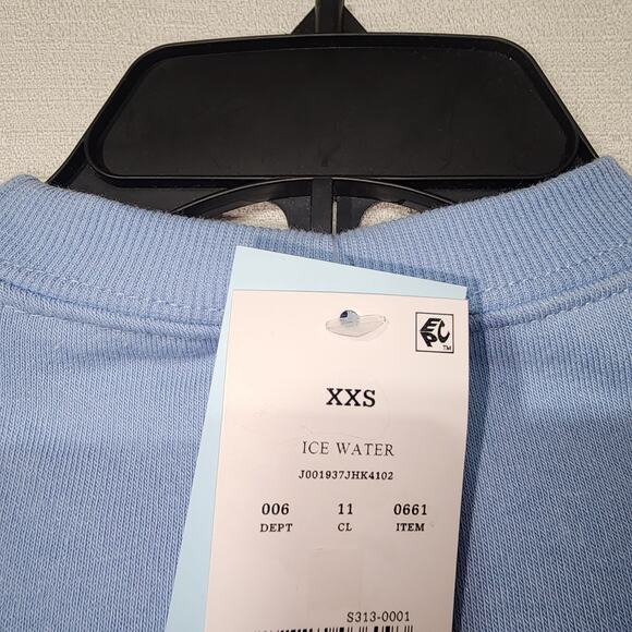 Hello kitty valentine sweatshirt women's graphic XXS - Picture 4 of 6